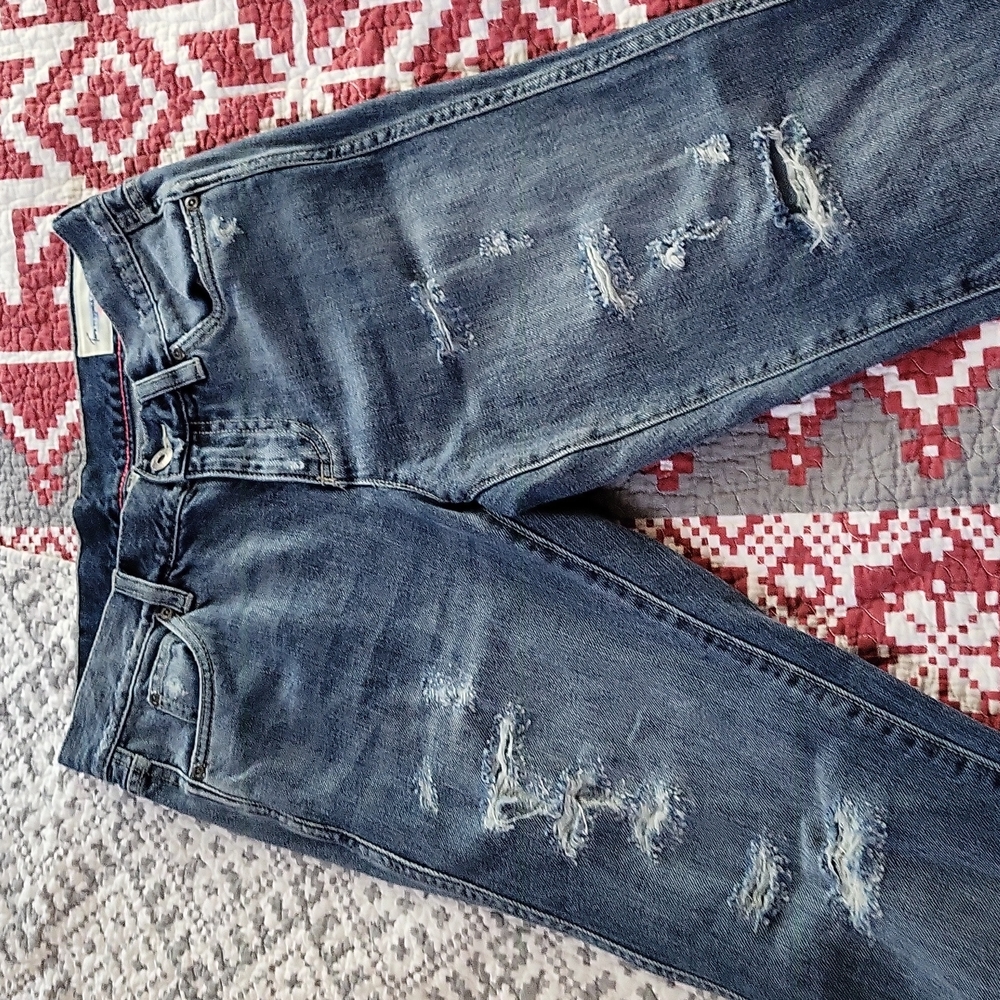 Two by Vince Camuto Jeans